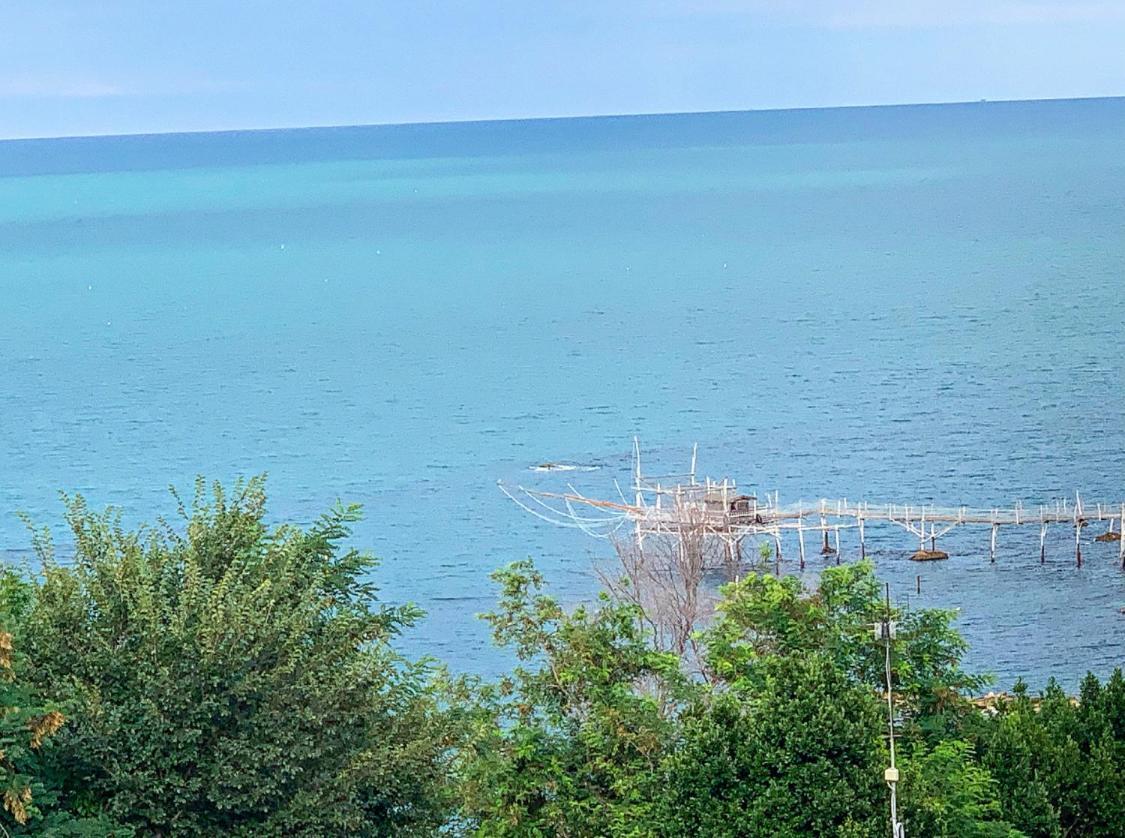 Apartament Terrazza Sui Trabocchi Marina di San Vito Zewnętrze zdjęcie
